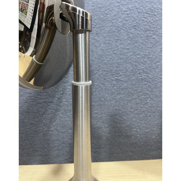 Simplehuman ST3026 8-inch, Sensor-activated Lighted Mirror w/ 5x Magnification - Picture 8 of 16